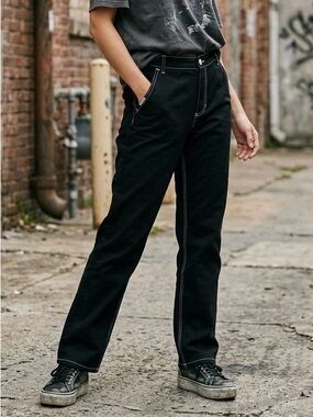 FIVE STAR Black Straight-Leg Pants with Contrast Stitching